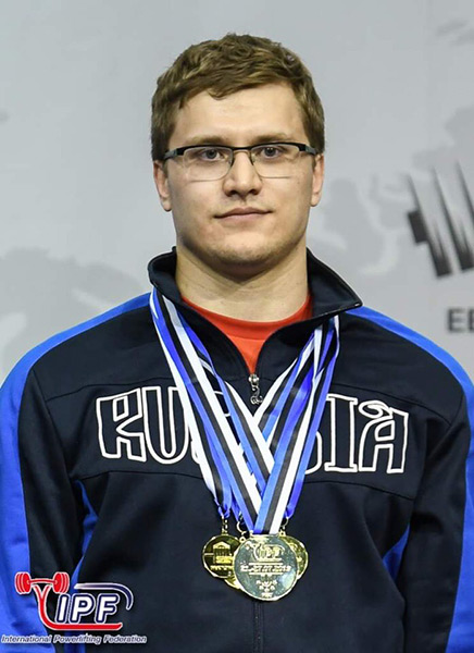 Александр Усынин стал 3-хкратным победителем Кубка Мира среди студентов по троеборью классическому!